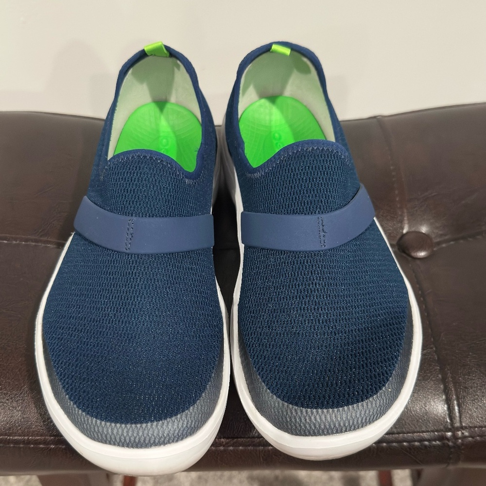 OOFOS Women's OOmg Low Shoe Mesh - Navy - 8